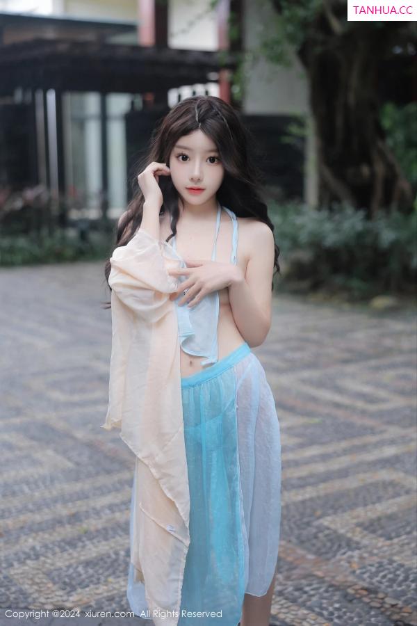   [XiuRen]高清写真图 2024.03.01 No.8168 桃妖夭 妩媚美腿第44张图片